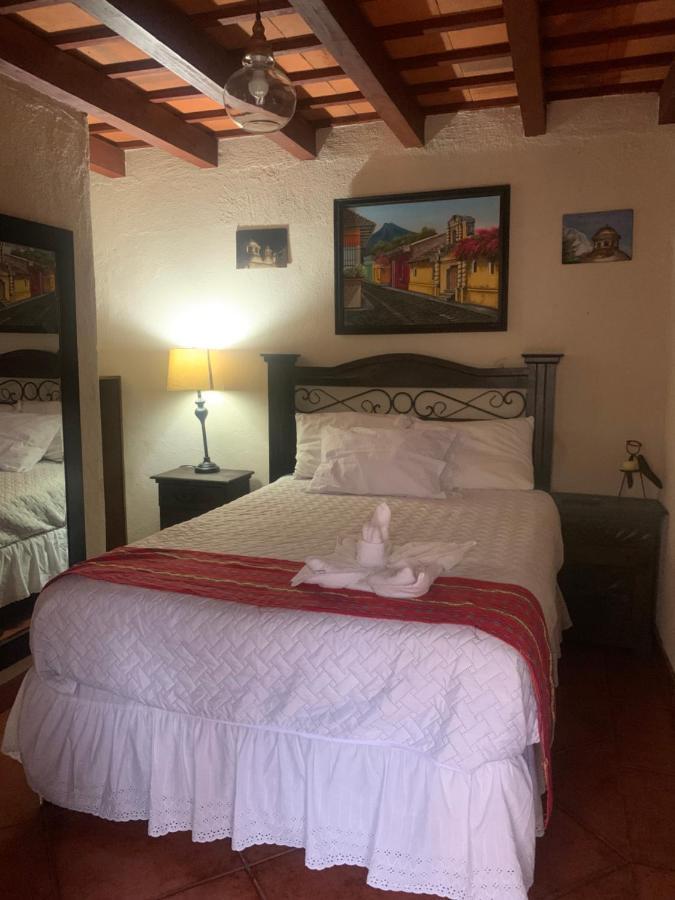 Hotel Mansion Del Rey Antigua ภายนอก รูปภาพ