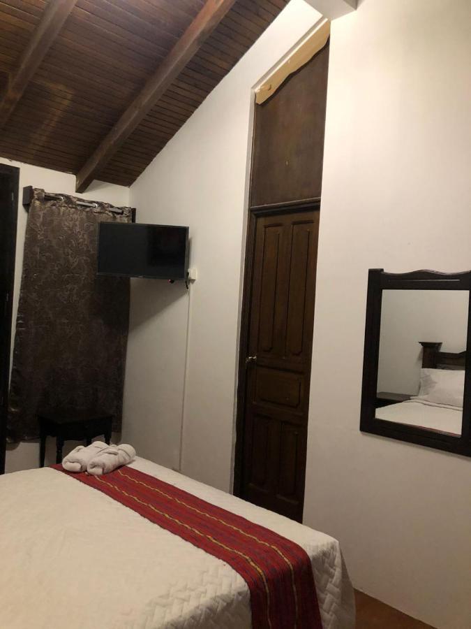 Hotel Mansion Del Rey Antigua ภายนอก รูปภาพ